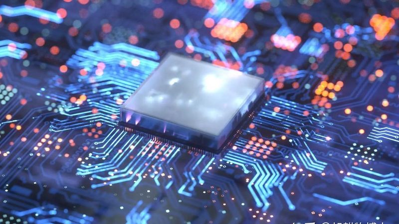 MCU编程语言之争：C语言与Python的优劣解析